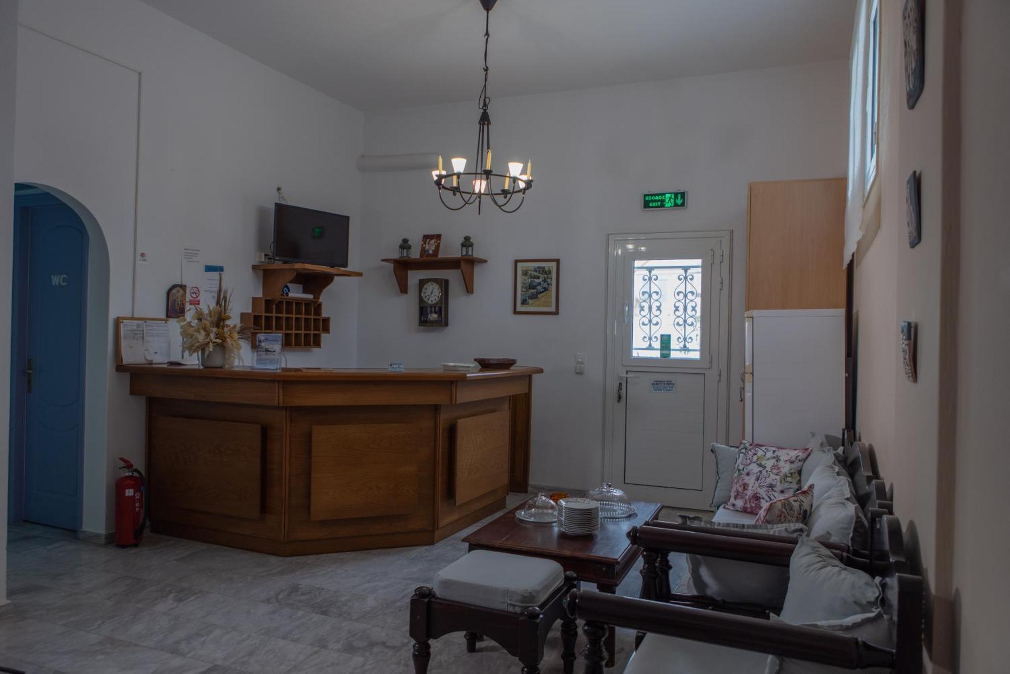 Soula Rooms Tínos 外观 照片