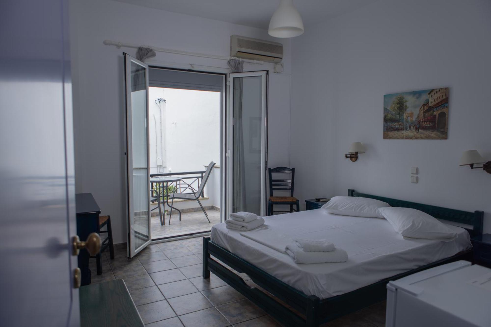 Soula Rooms Tínos 外观 照片